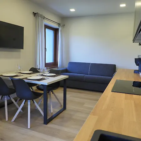 Le Terrazze Sul Mangart Apartament